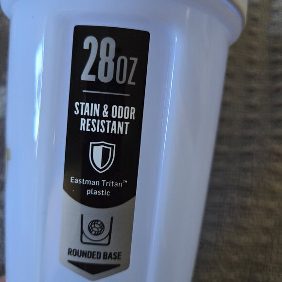 Harry Potter Blender Bottle 28oz - Picture 2 of 3